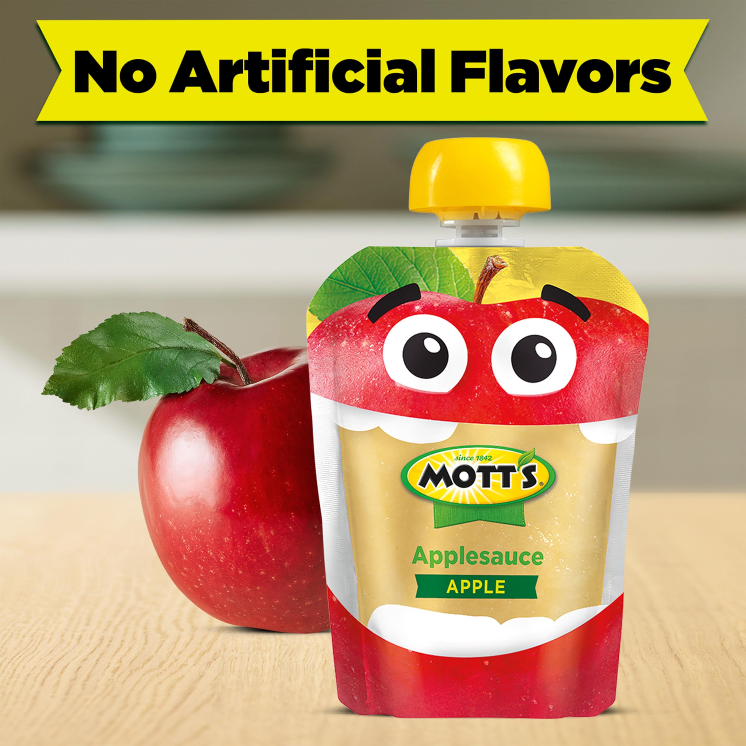 Motts Applesauce rich, ripe-apple flavor in every serving.