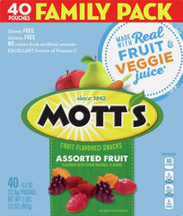 Motts gluten-free label on the box, a safe gluten-free snack option