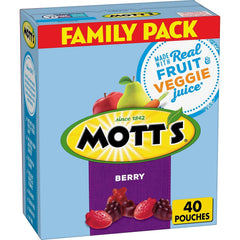 Mott's Berry Fruit Flavored Snacks bag with 40 pouches for family snacking.