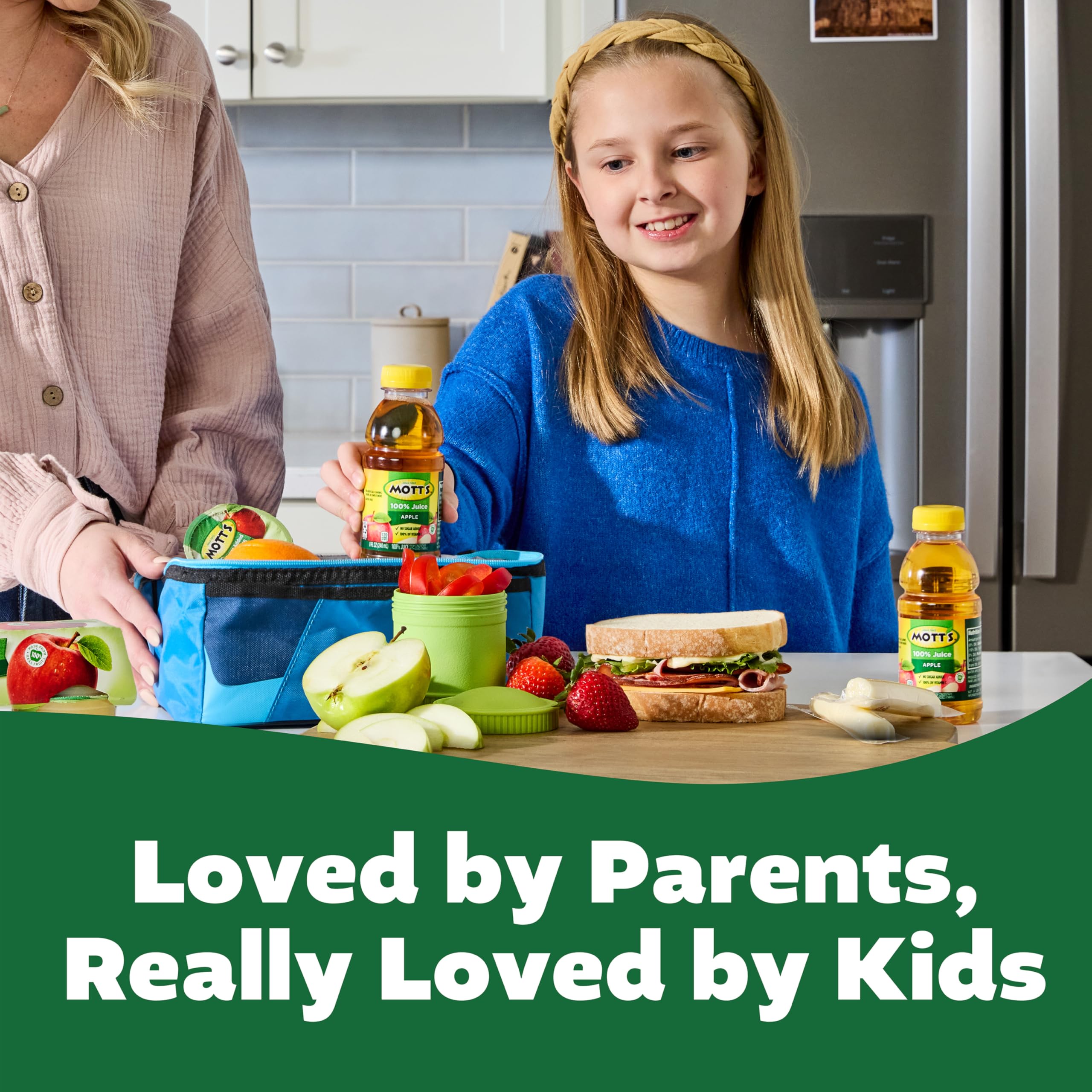 Mott's Original Apple Juice in a lunchbox shows kid-friendly portability.