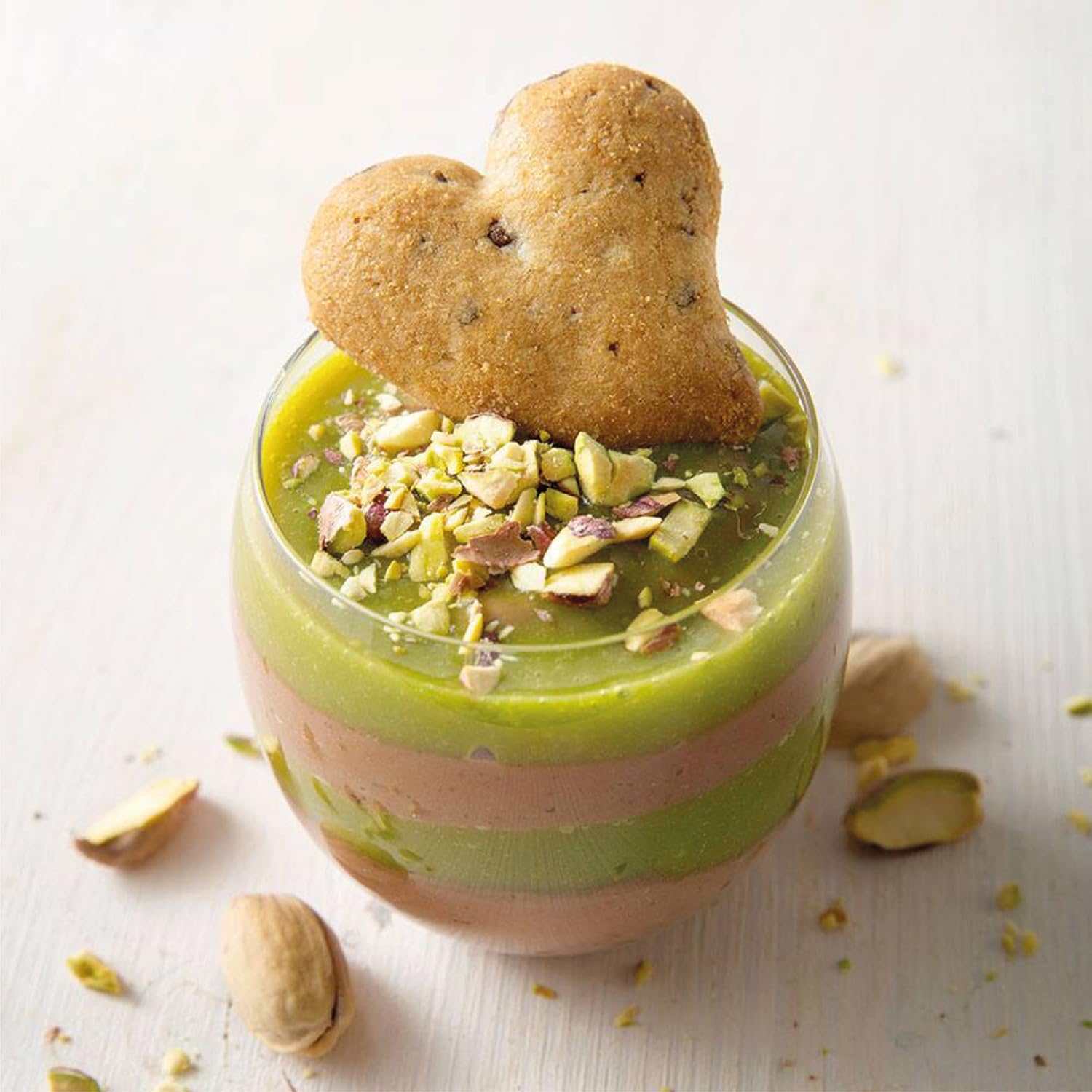 Dunk-ready Mulino Bianco Cuoricini with coffee or milk.