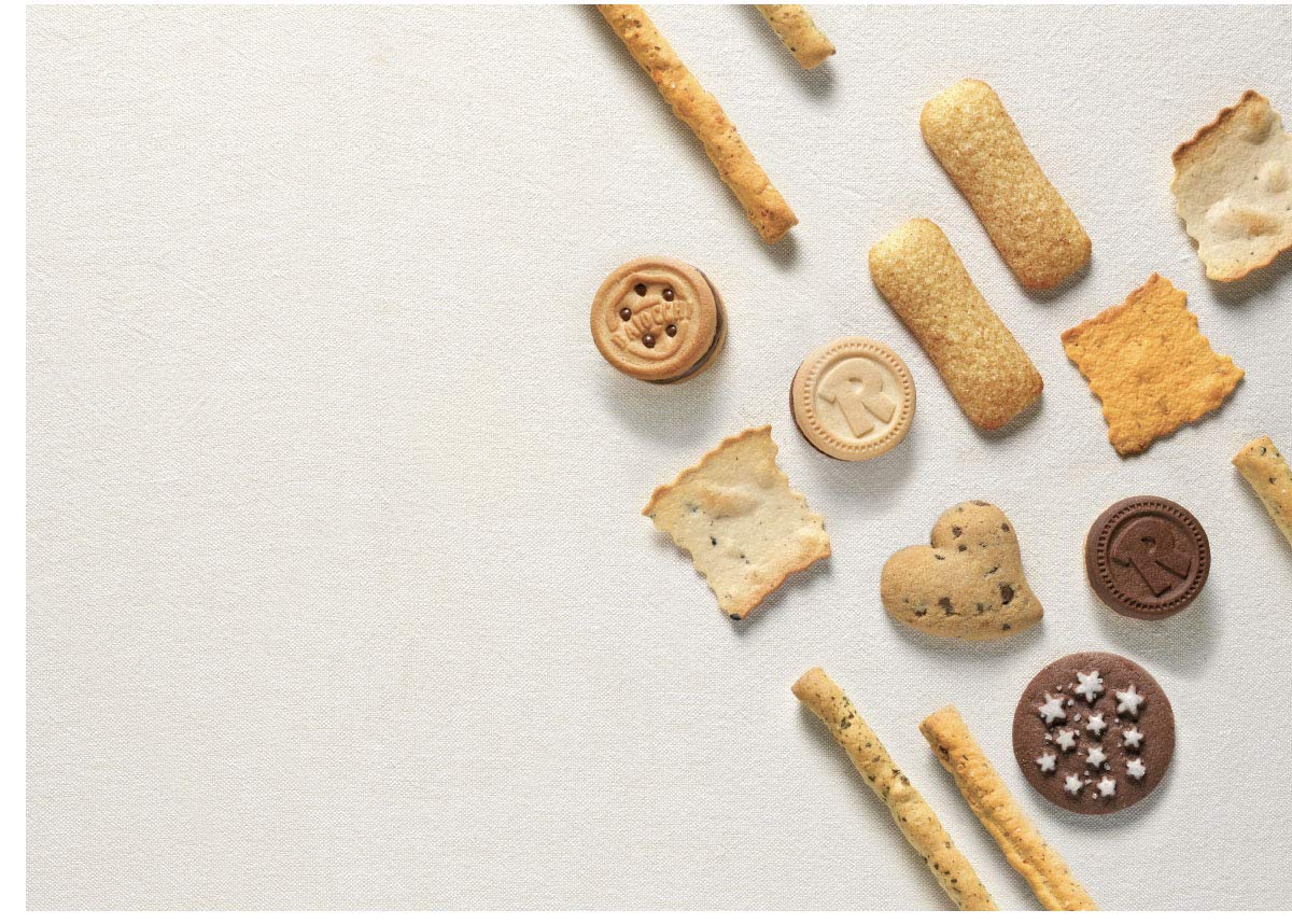 Product of Italy branding on Mulino Bianco Hazelnut Cream Cookies