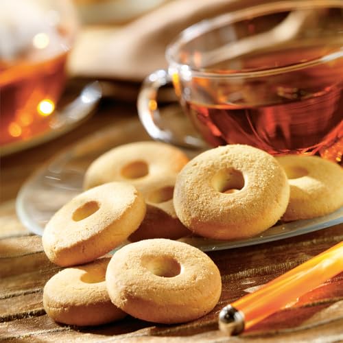 Mulino Bianco Macine served with coffee for a satisfying dunk