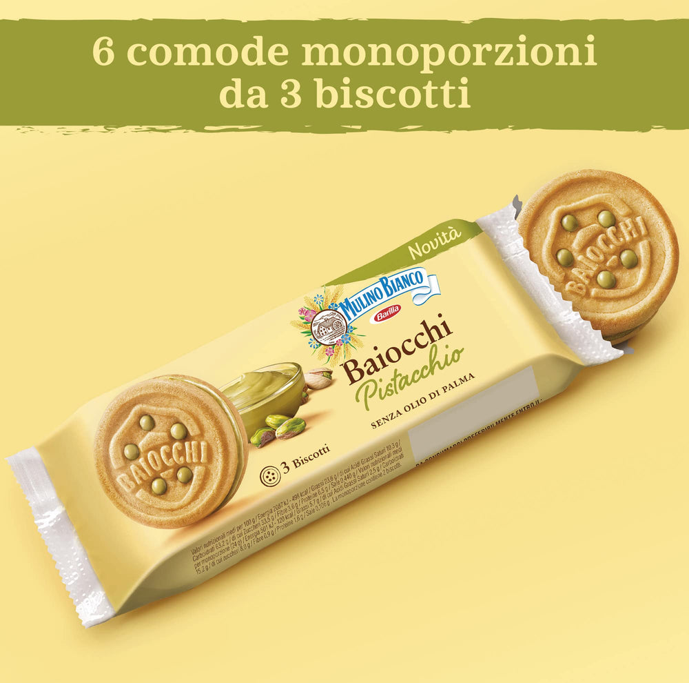Real pistachios visible in Mulino Bianco Baiocchi pistachio cream.