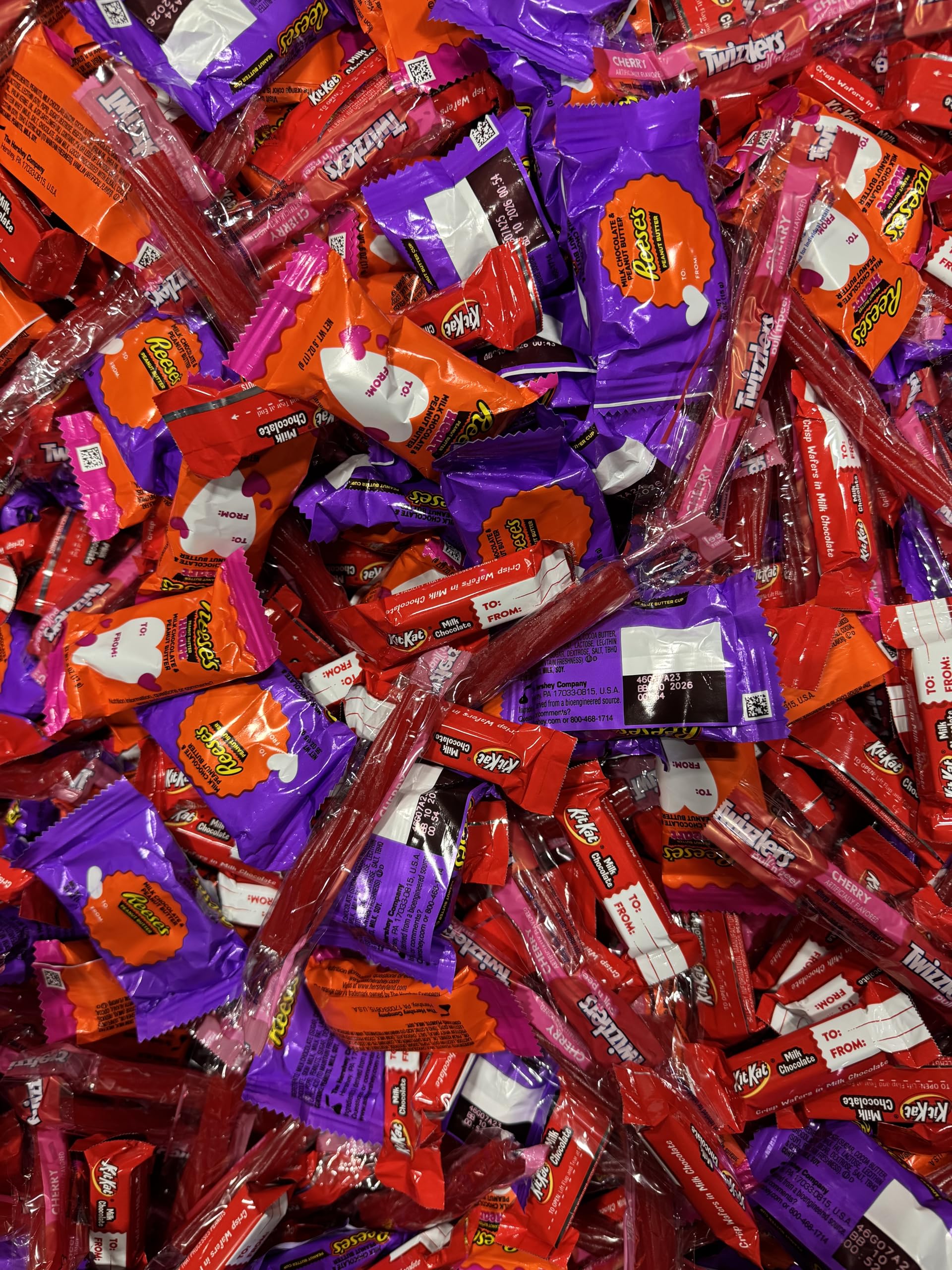 Munchique snack-size candy variety for classroom and office exchanges