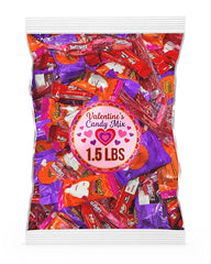 Munchique To/From gift bag ready for easy Valentine gifting