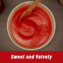 Mutti Tomato Puree Passata smooth texture close-up ideal for marinara
