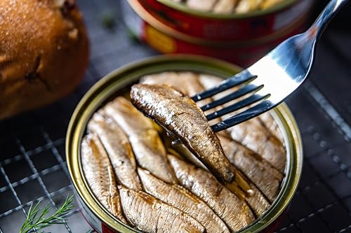 MW Polar Brisling Sardines in olive oil in can, rich flavor for quick meals