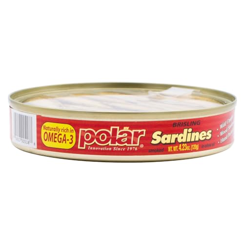 MW Polar Brisling Sardines texture close-up, tender flesh in olive oil