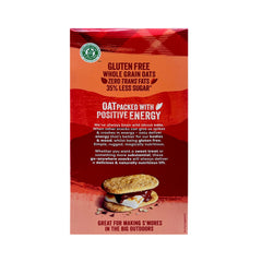 Nairn's gluten-free oat grahams on the go, perfect for busy days