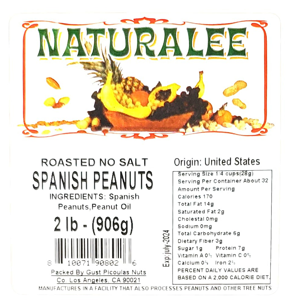 Naturalee peanuts close-up showing roasted skin on for a crispy bite