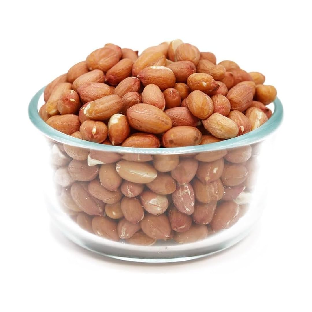 Naturalee peanuts in a snack bowl, versatile gluten-free option