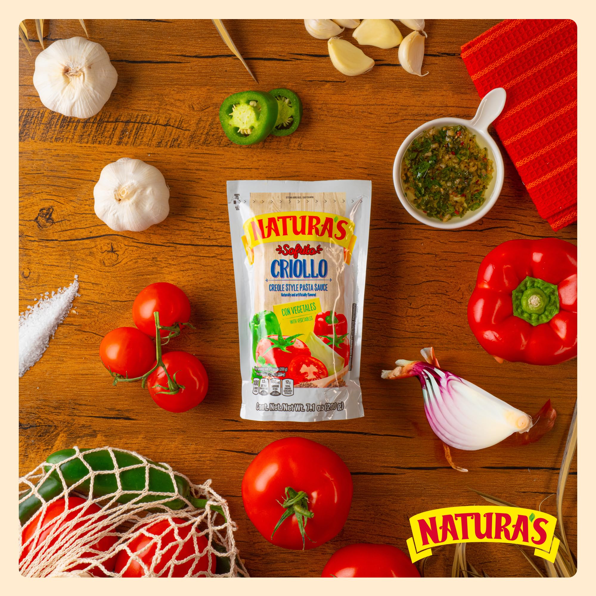 Natural color in Natura's Sofrito Criollo pouch adds vibrancy to dishes
