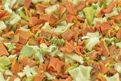 Naturejam dehydrated onion flakes for savory depth in soups and ramen.