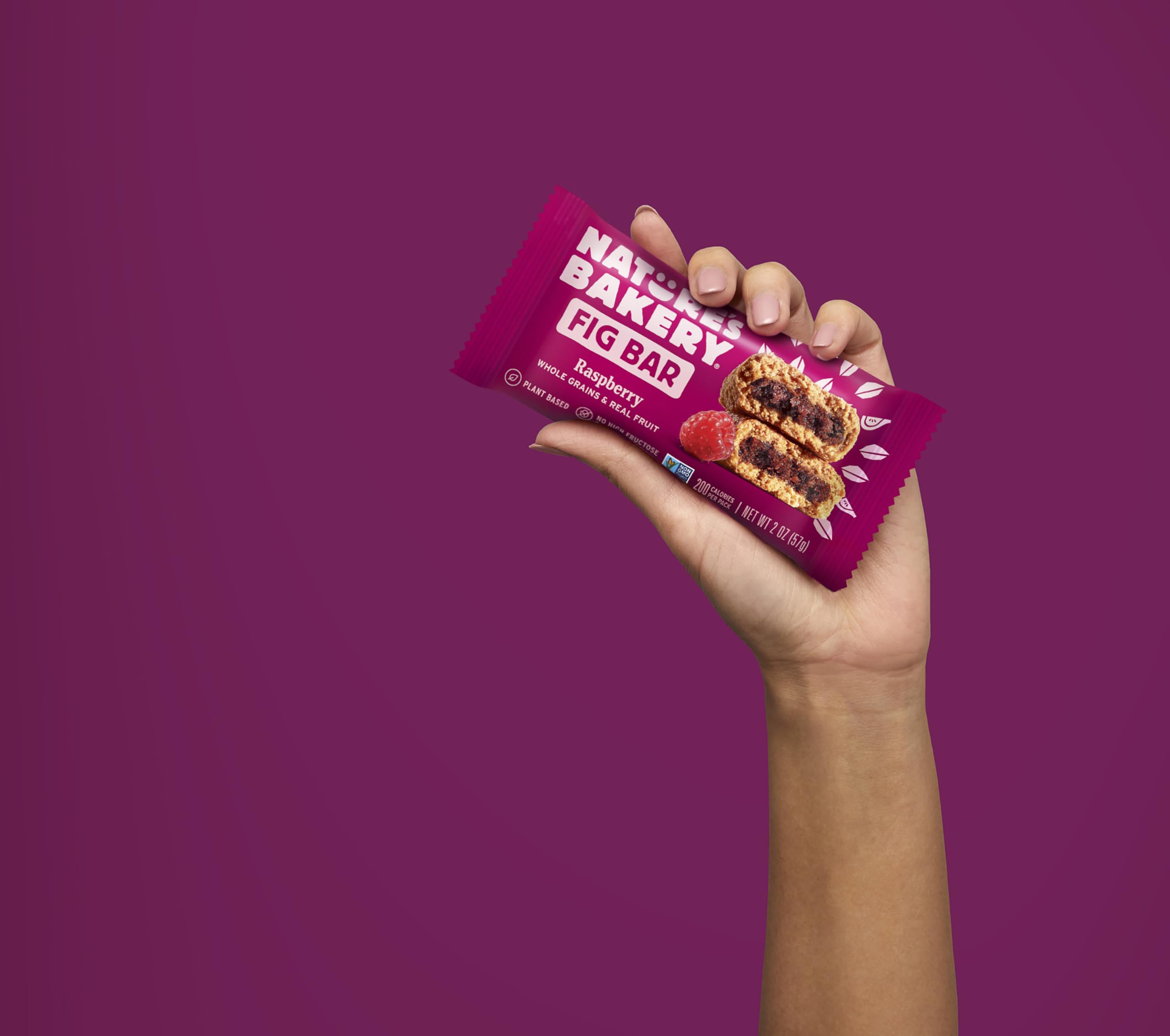 Non-GMO kosher-certified label on Nature’s Bakery snack bars