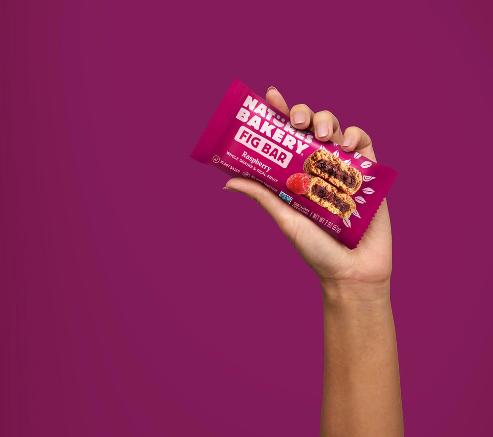 Non-GMO kosher-certified label on Nature’s Bakery snack bars