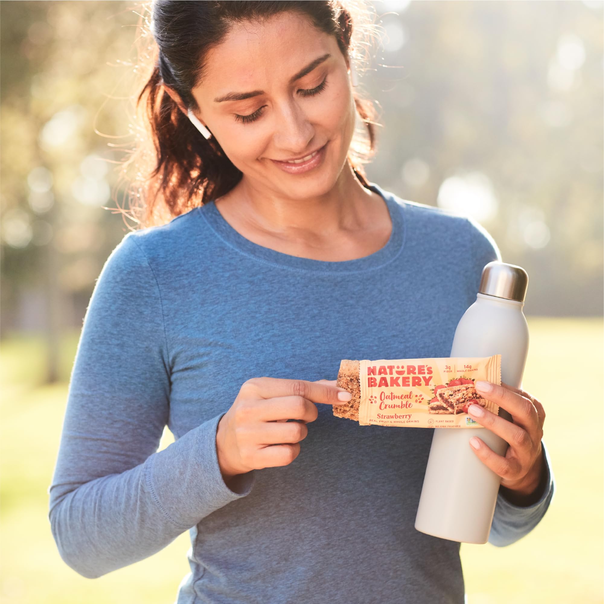 Nature's Bakery Oatmeal Crumble Bar Strawberry convenient afterschool snack.