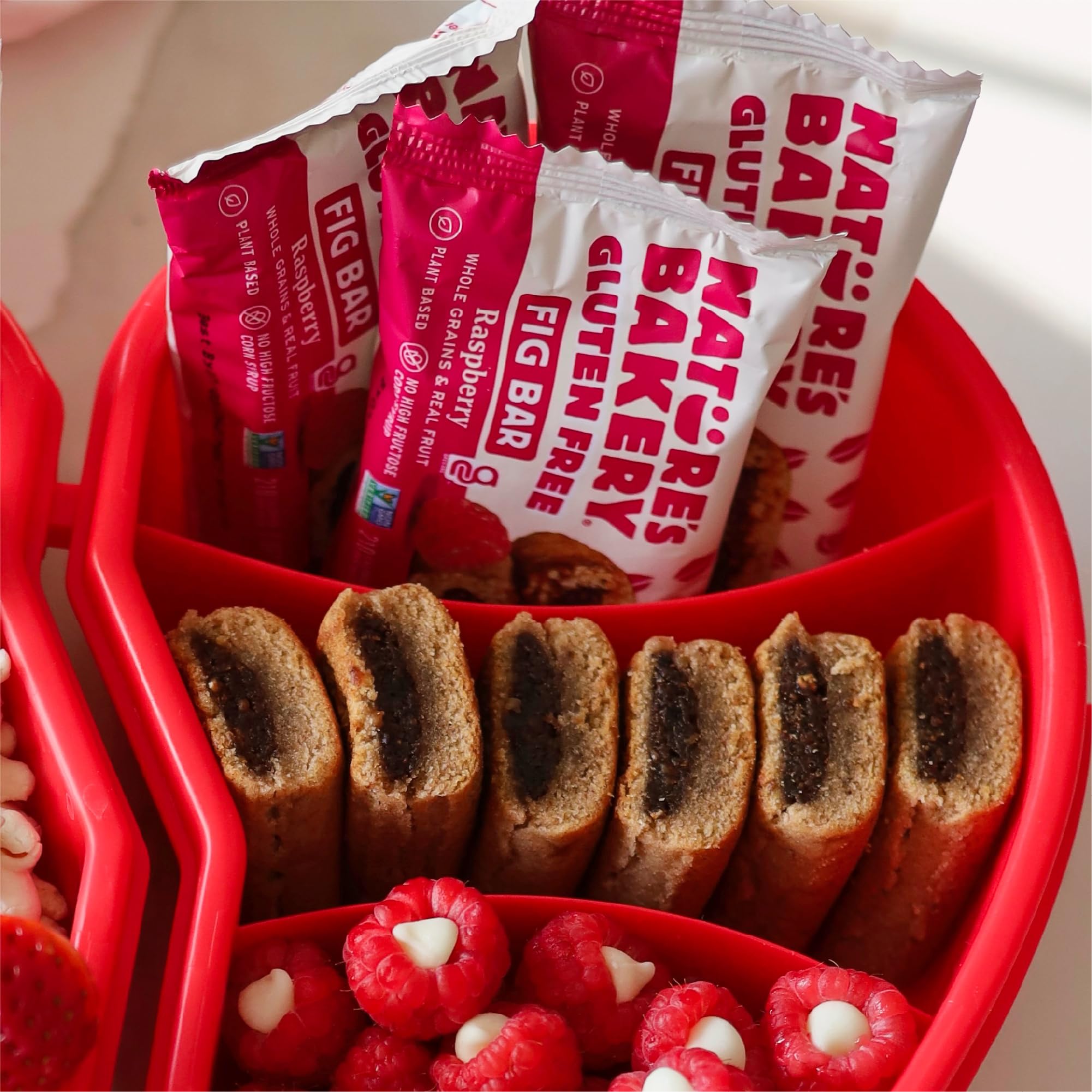 Vegan, dairy-free, nut-free Nature's Bakery snack bars.