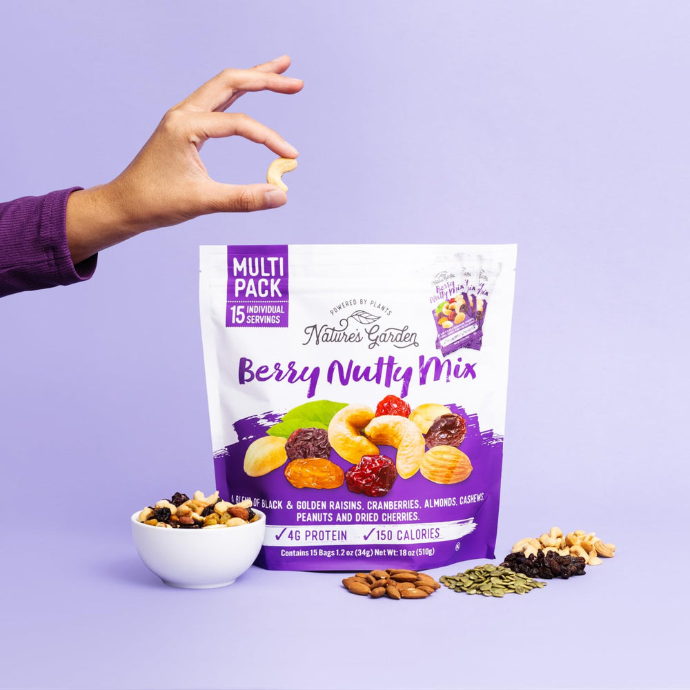 Nature's Garden Berry Nutty Mix texture display highlights crunchy, satisfying bites.