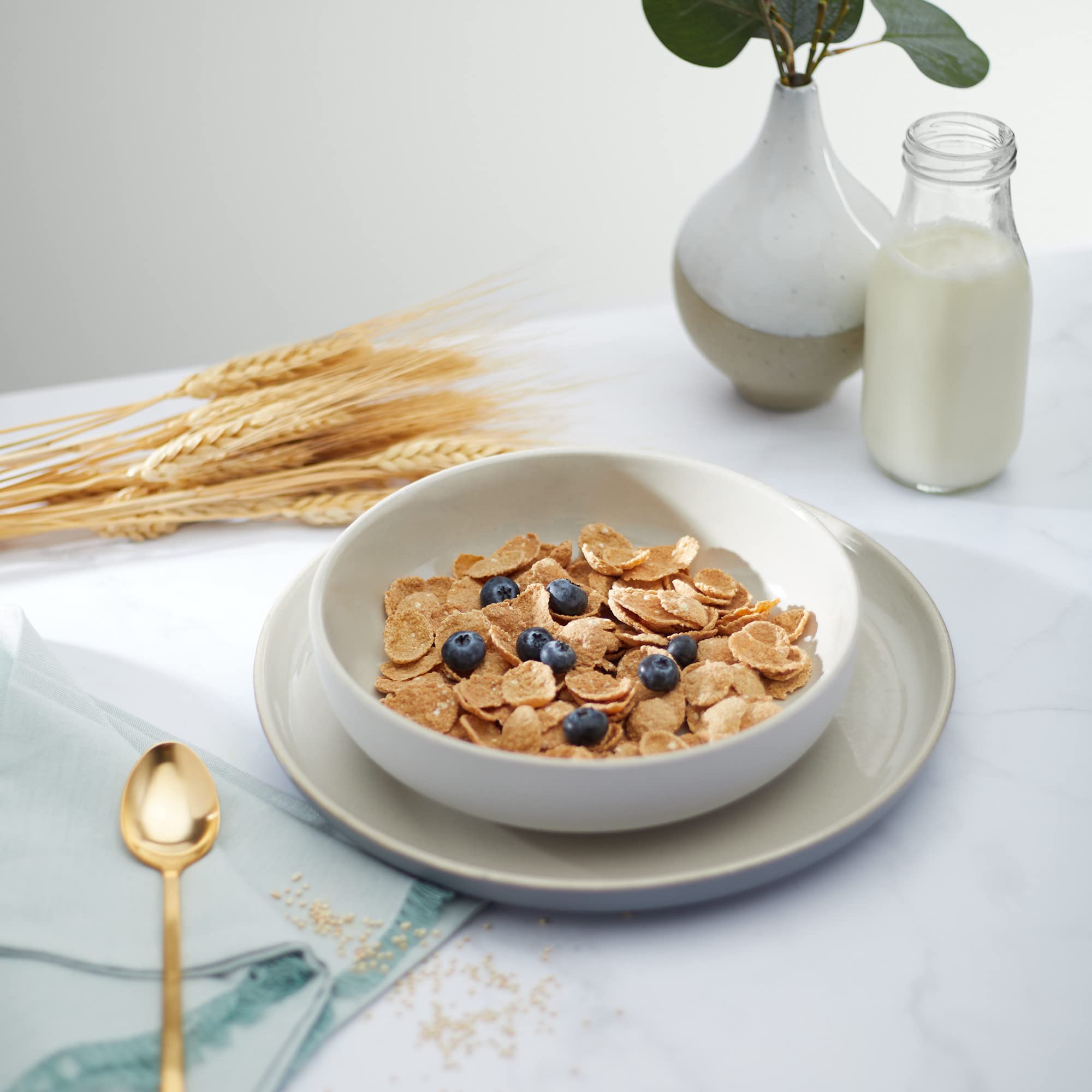 Nature's Path Heritage Flakes honey sea salt note enhances gentle sweetness.