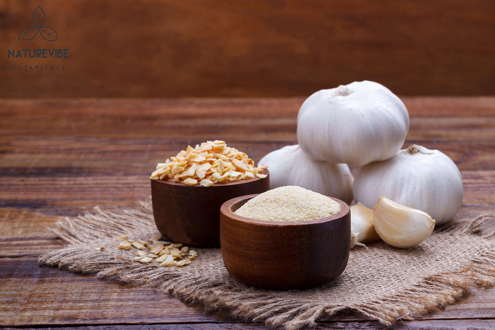 Naturevibe Botanicals garlic ground powder close-up, showcasing fine texture for even seasoning.