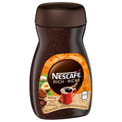 Pouring hot water into NESCAFÉ Rich Hazelnut creates a smooth, balanced cup.