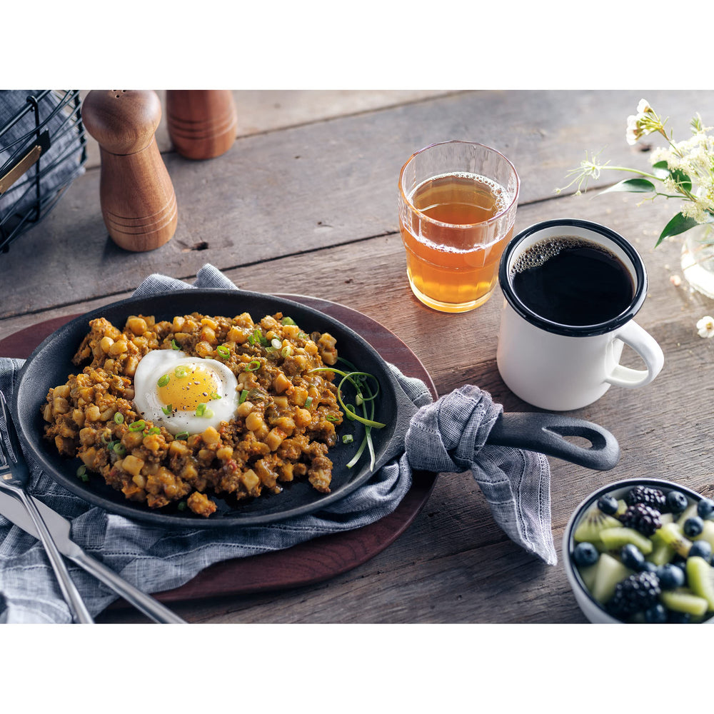 NESCAFE Taster's Choice House Blend morning routine shot invites an easy start.
