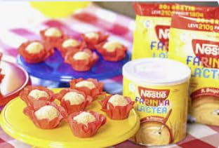 Nestlé Farinha Lactea open-sealed can demonstrating easy storage.