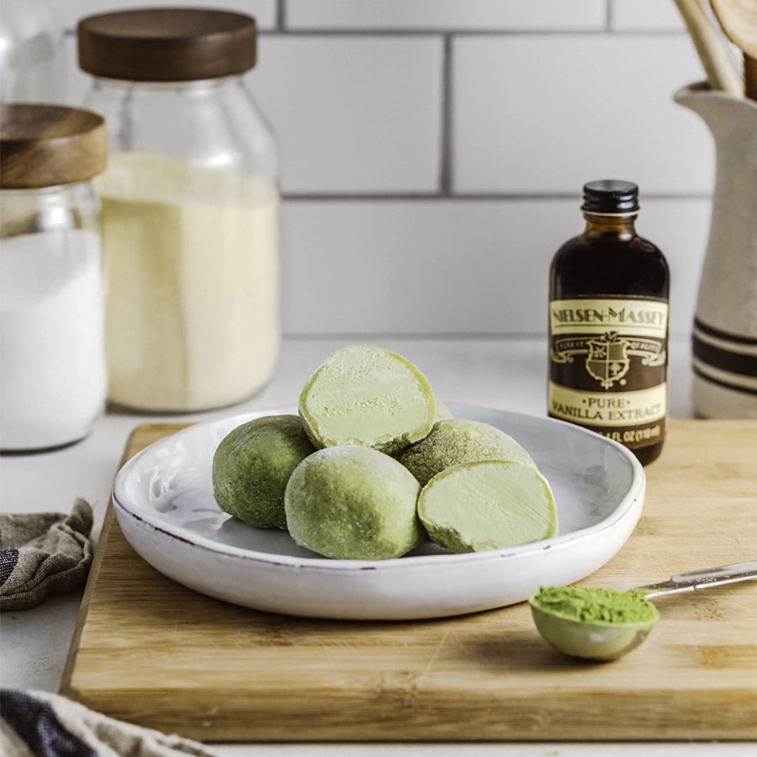 Nielsen-Massey Chef-use kitchen scene invites professional-quality vanilla flavor