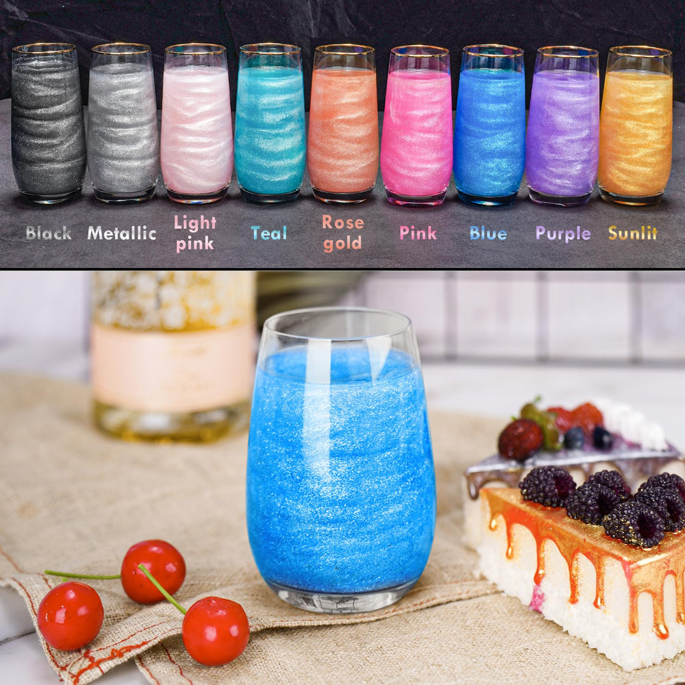 NiHome blue glitter dust on drink creates vivid sparkle in glass.