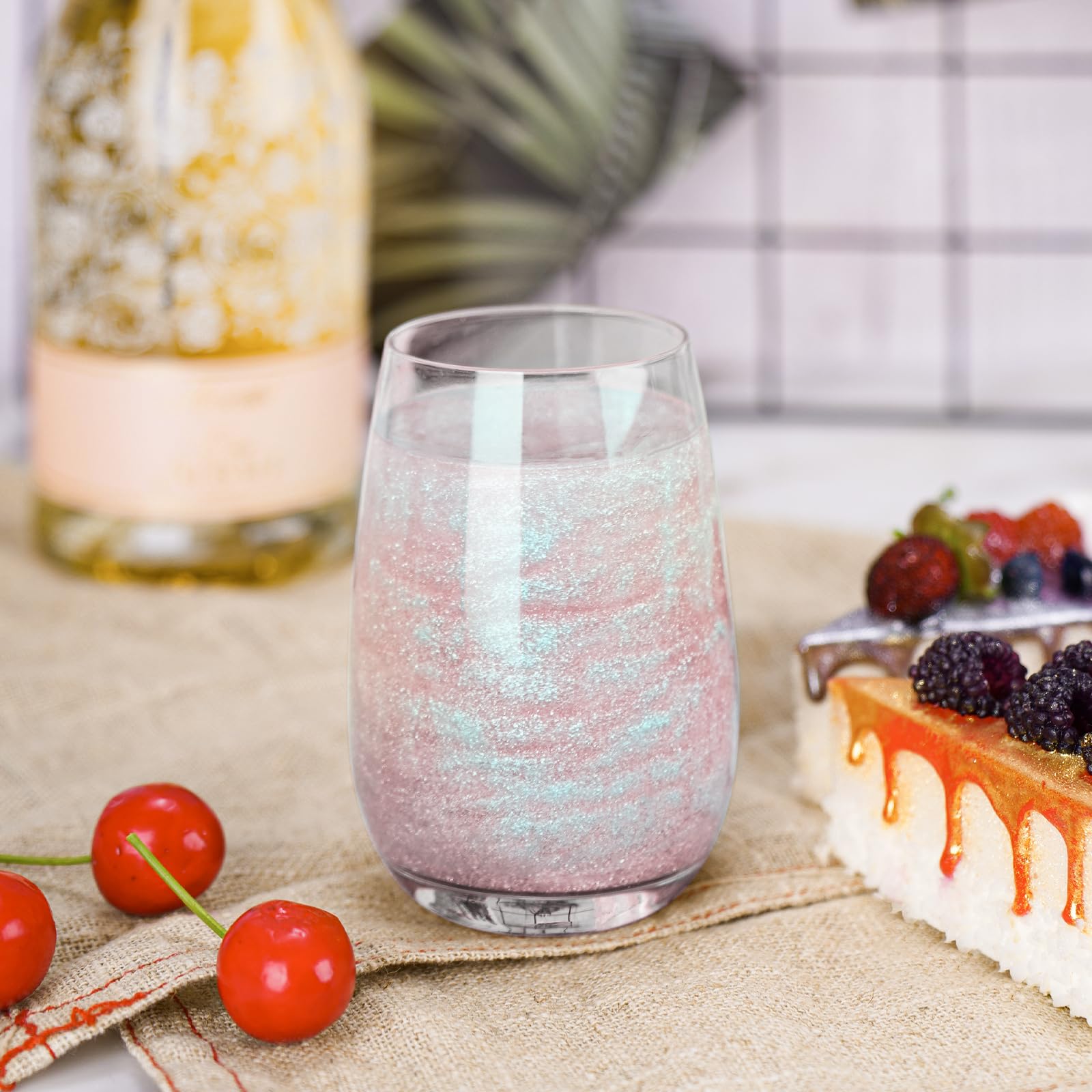 NiHome edible glimmer powder cake decor for a radiant iridescent finish.