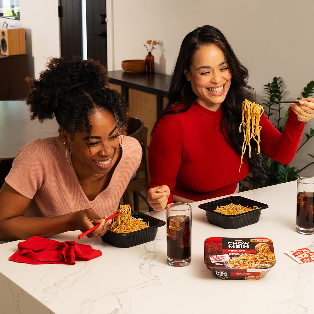 Nissin 8-pack keeps meals ready for busy days.