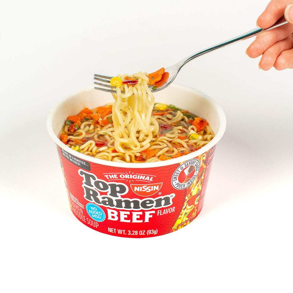 NISSIN Top Ramen Beef, ideal for dorms and office lunches.