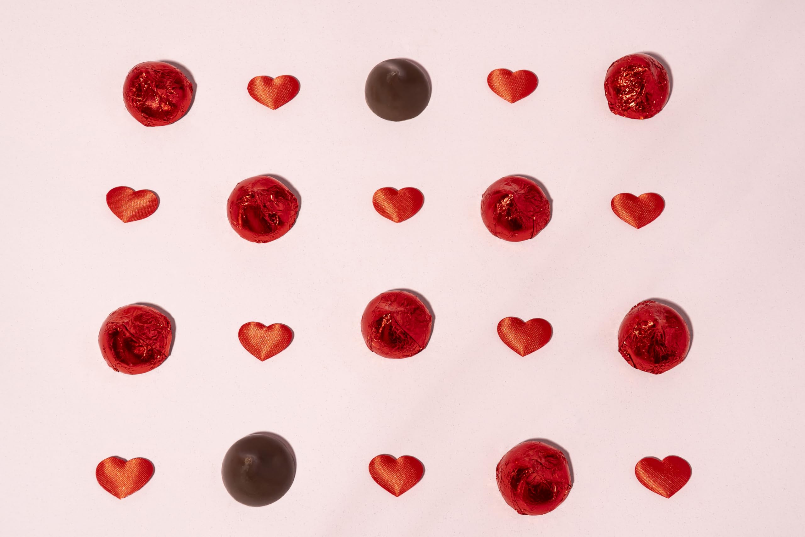 No Whey! Red Smooches two-pack makes gifting easy for Valentine or festive occasions