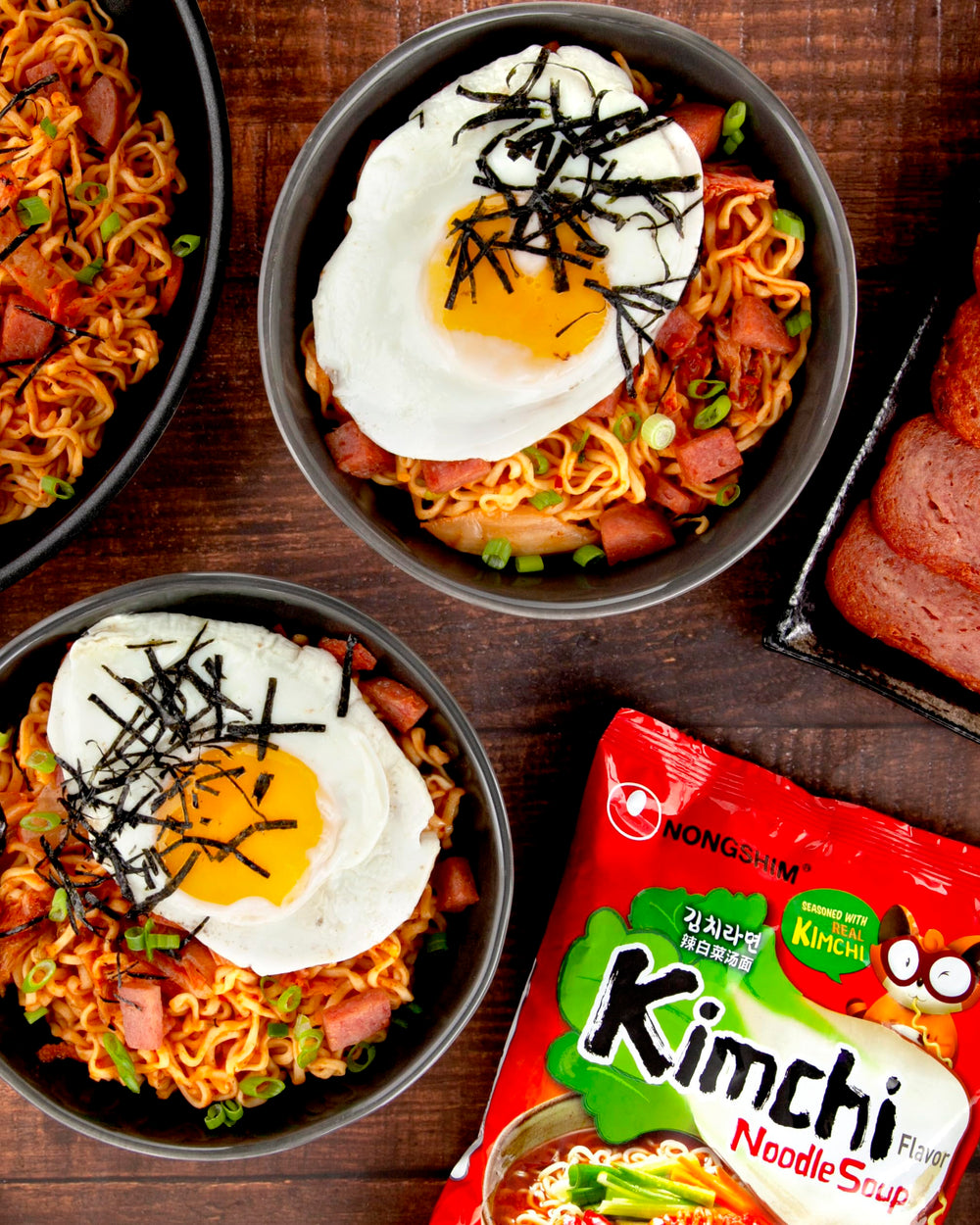 Nongshim fermented kimchi flakes bring tangy aroma to the broth.