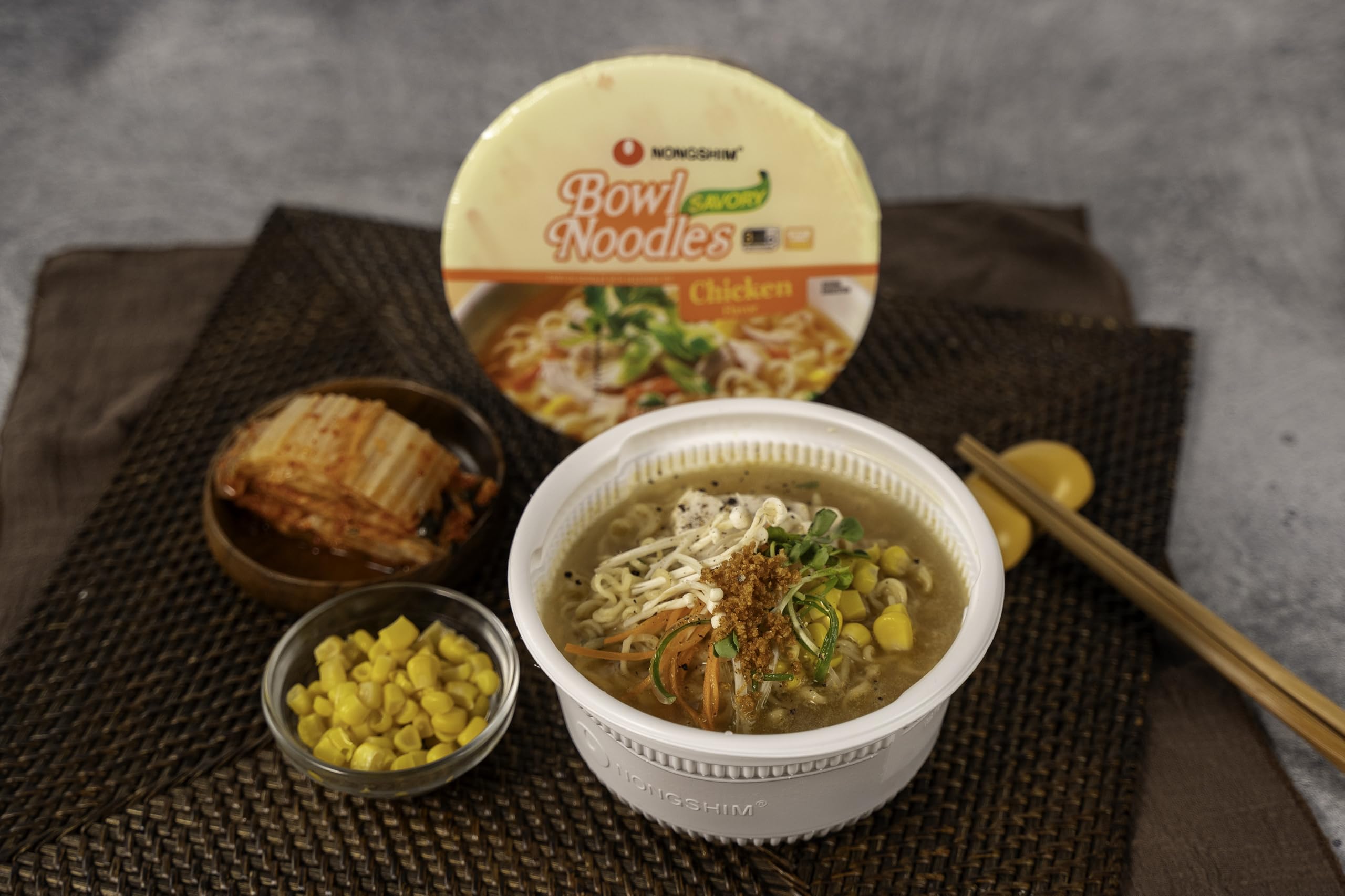 Nongshim recyclable packaging bowl emphasizes eco-friendly disposal after meals.