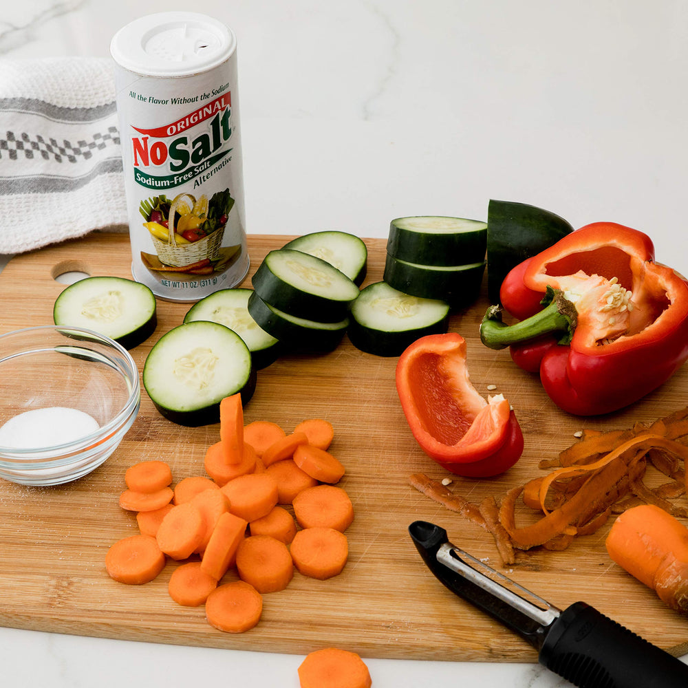 NoSalt Original sodium-free salt salad dressing with savory notes.