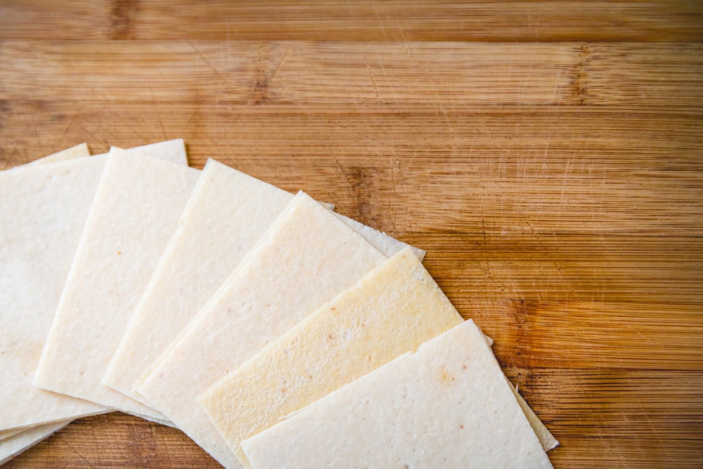 NUCO coconut wraps original serving-idea with veggie fillings for snack-ready meals