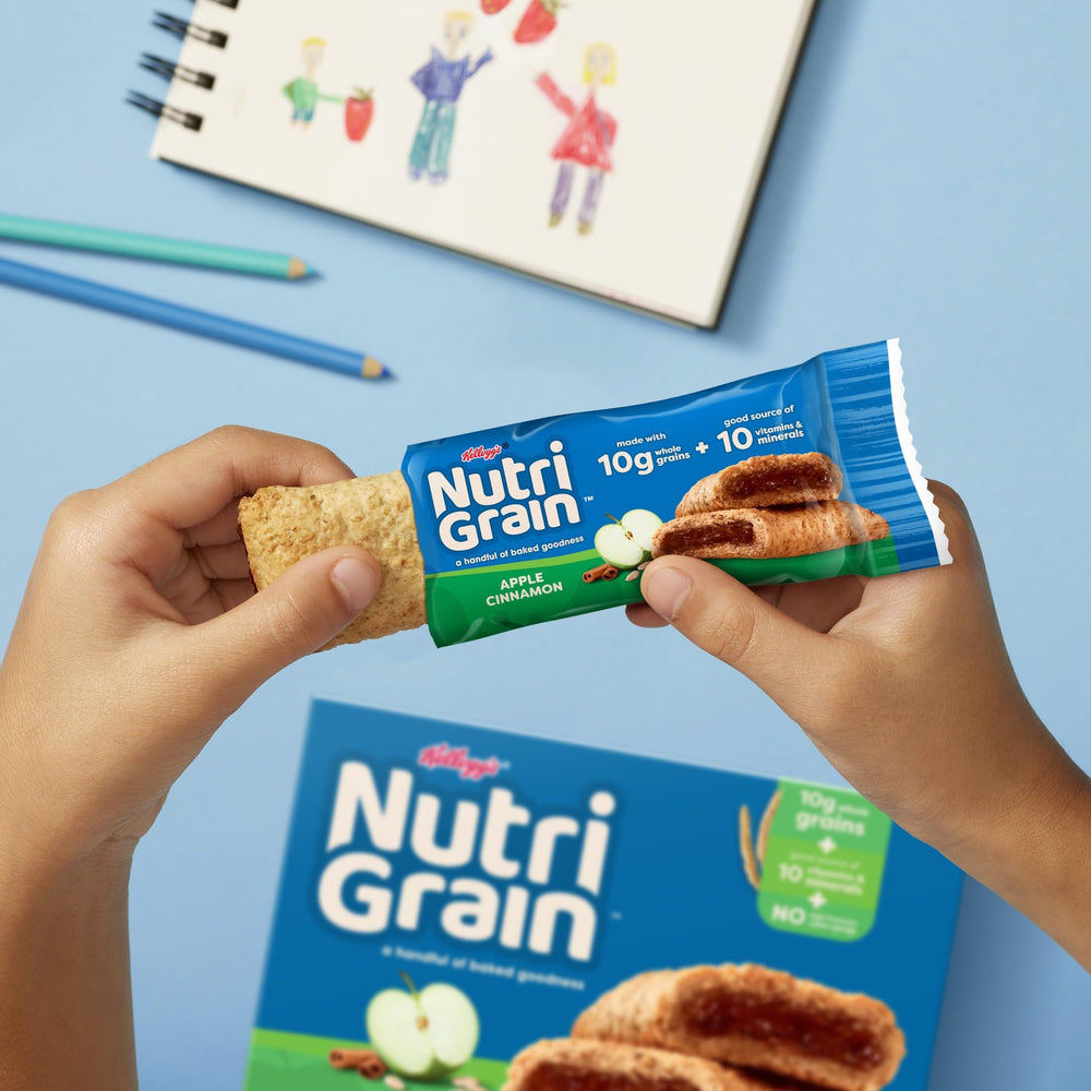 Nutri-Grain no high fructose corn syrup badge on packaging.