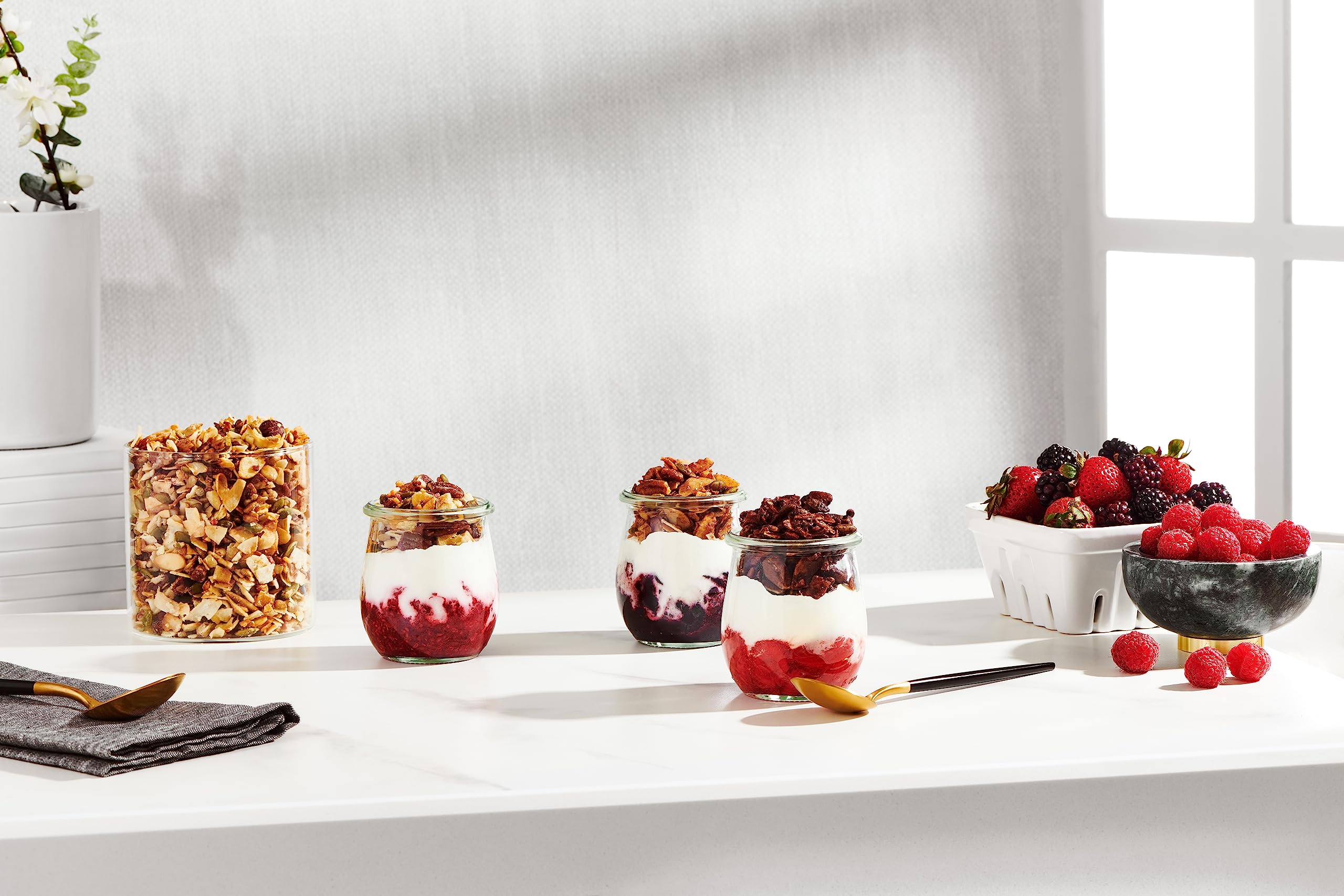 NuTrail Vanilla Strawberry granola ingredient scan with real berries and nuts.