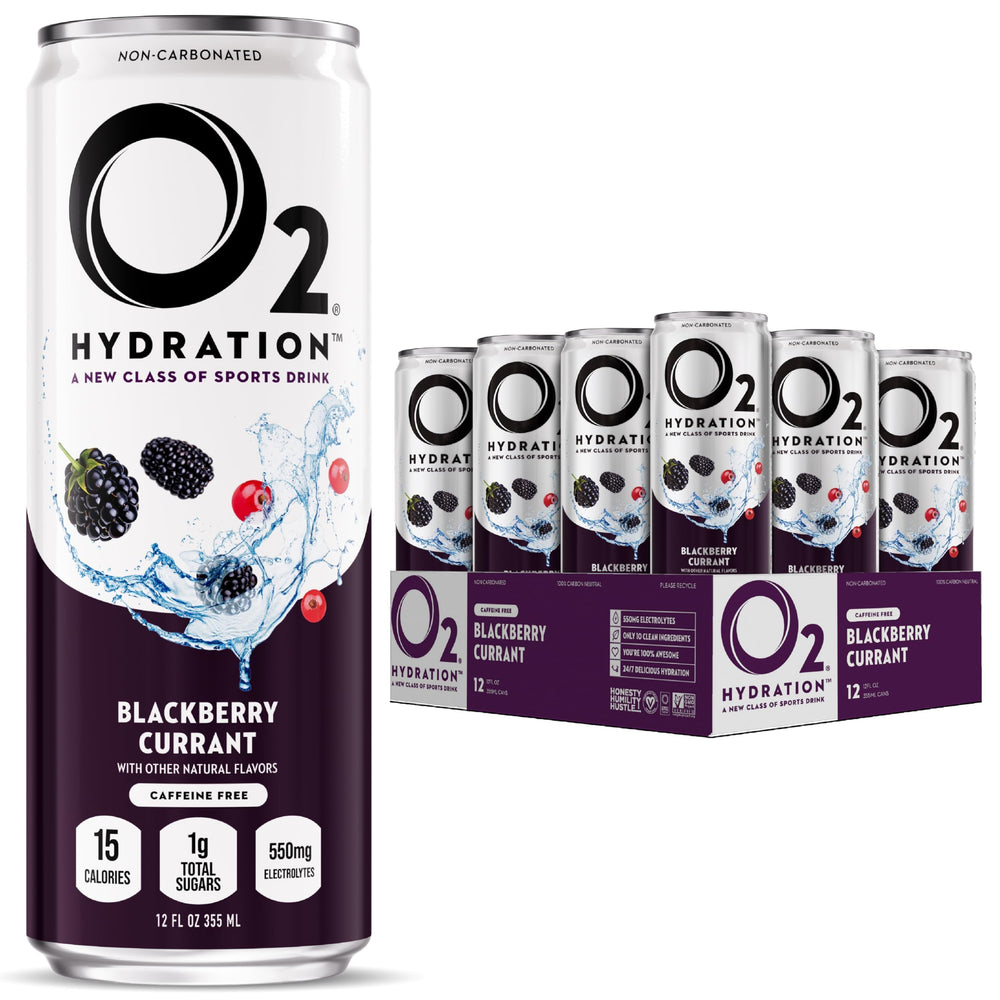 O2 Blackberry Currant bottle front, ideal for daily hydration.