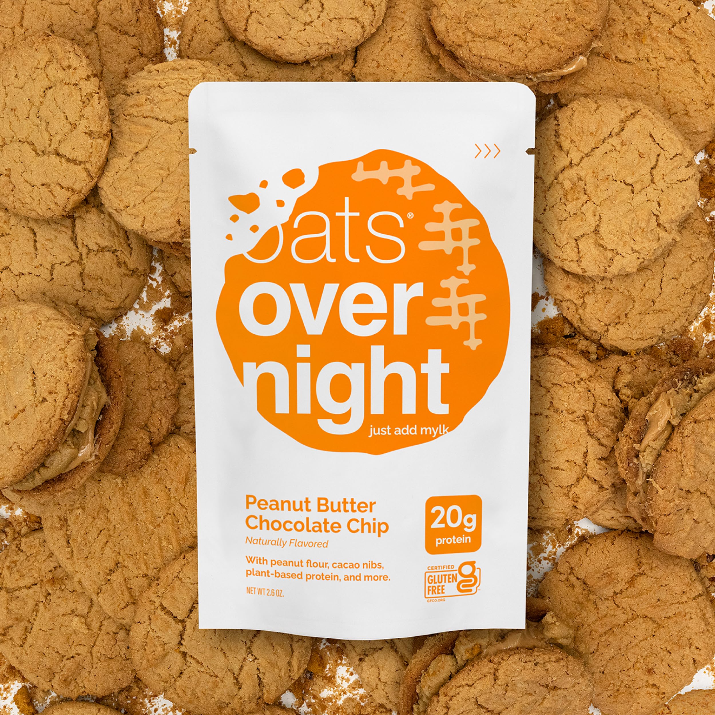 Oats Overnight fridge-ready setup shows convenient grab-and-go breakfast for commutes.