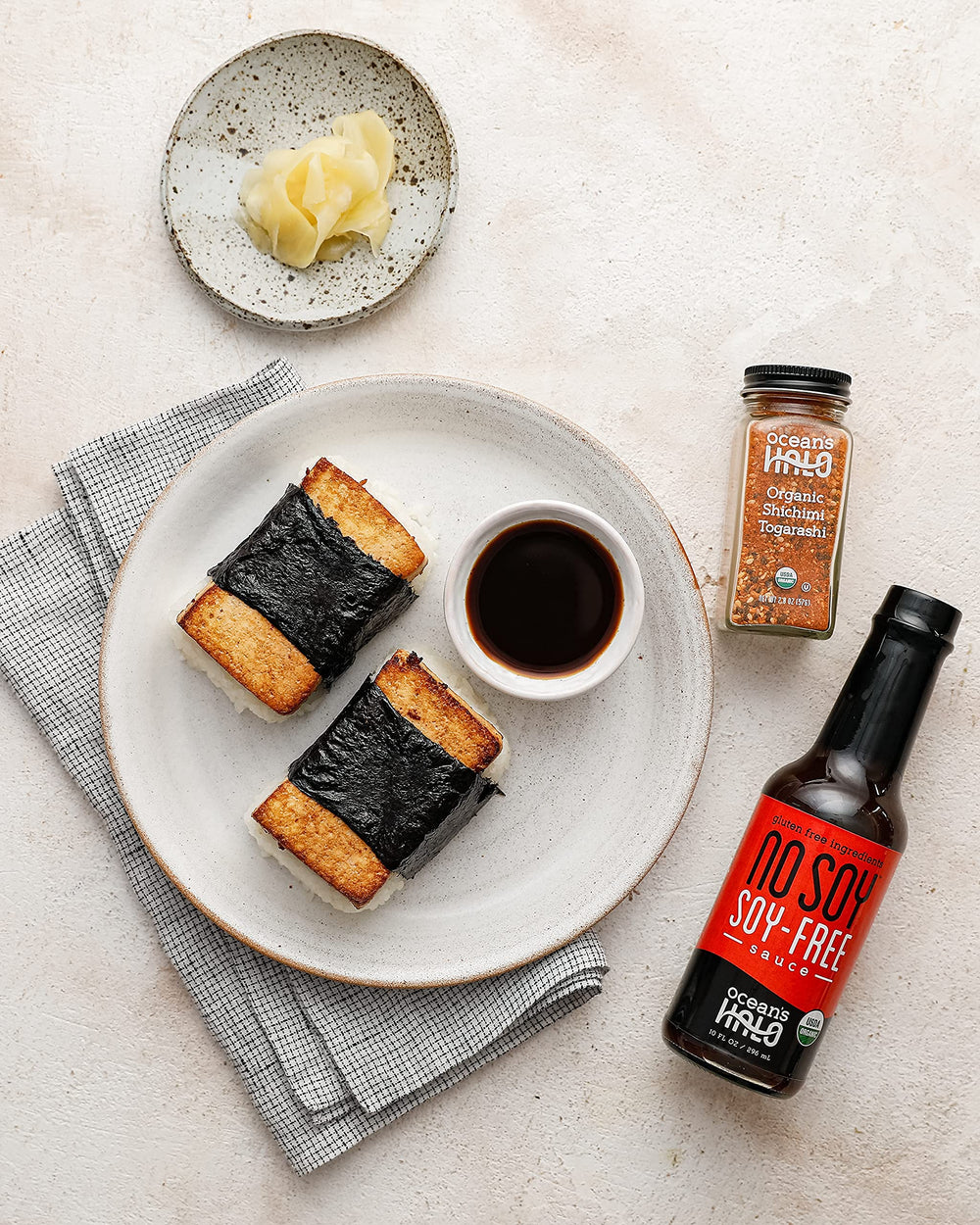 Ocean's Halo No Soy sauce label featuring soy-free symbol for dietary flexibility.