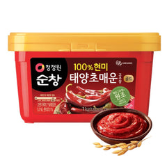 Ofood gochujang jar close-up highlights rich color for authentic Korean flavor base.