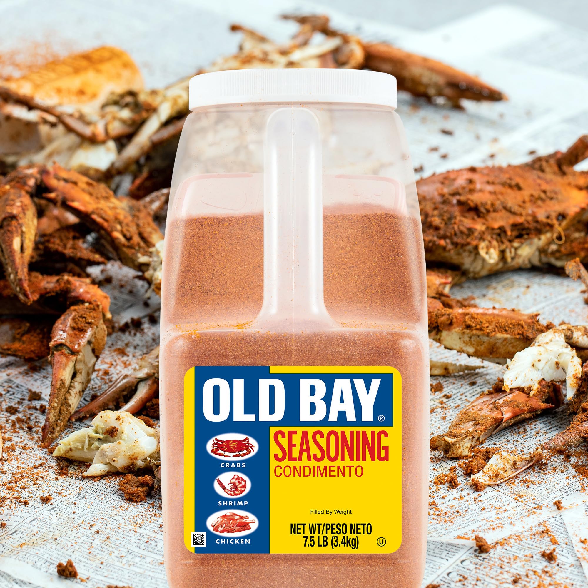 Lobster roll finished with OLD BAY coastal taste
