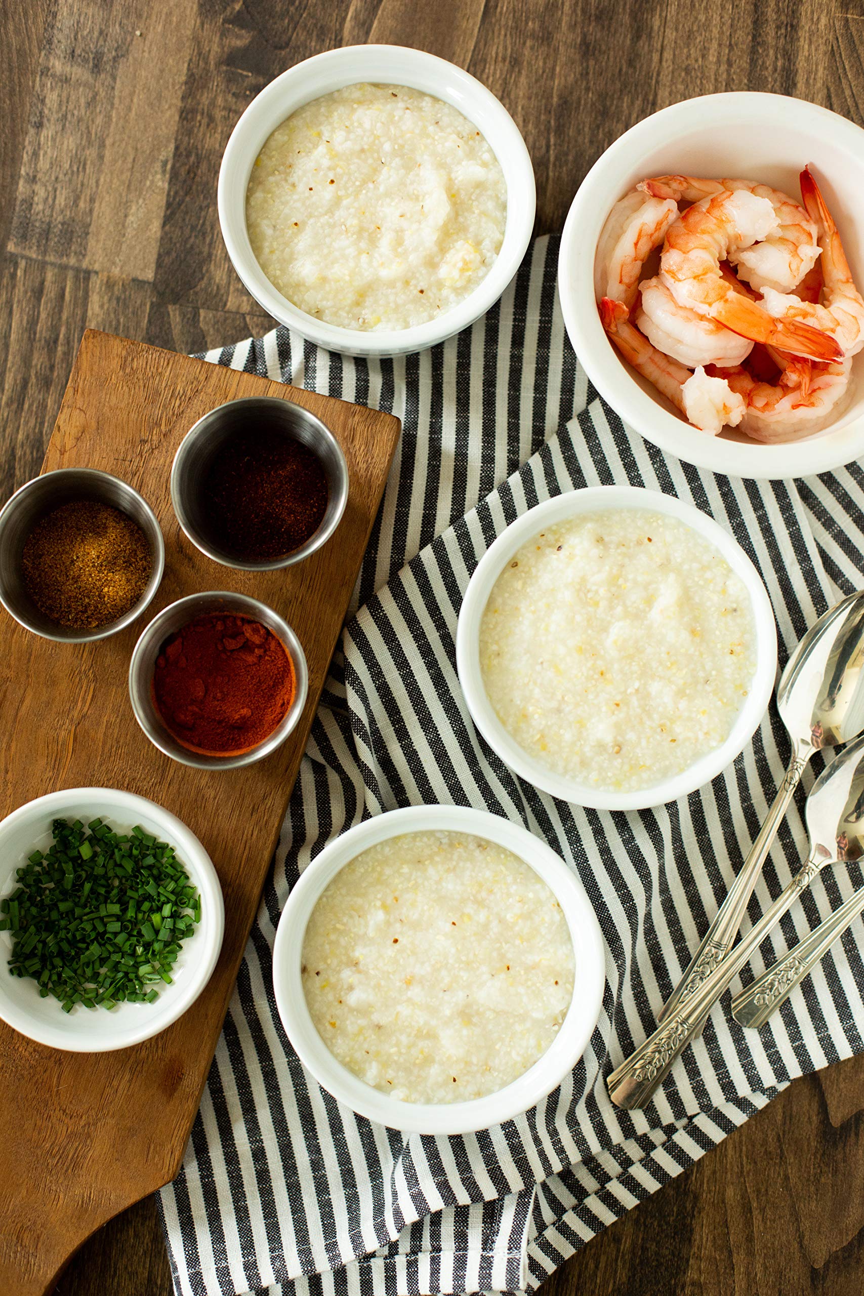 Old School Brand rich corn flavor in a ready-to-eat serving.