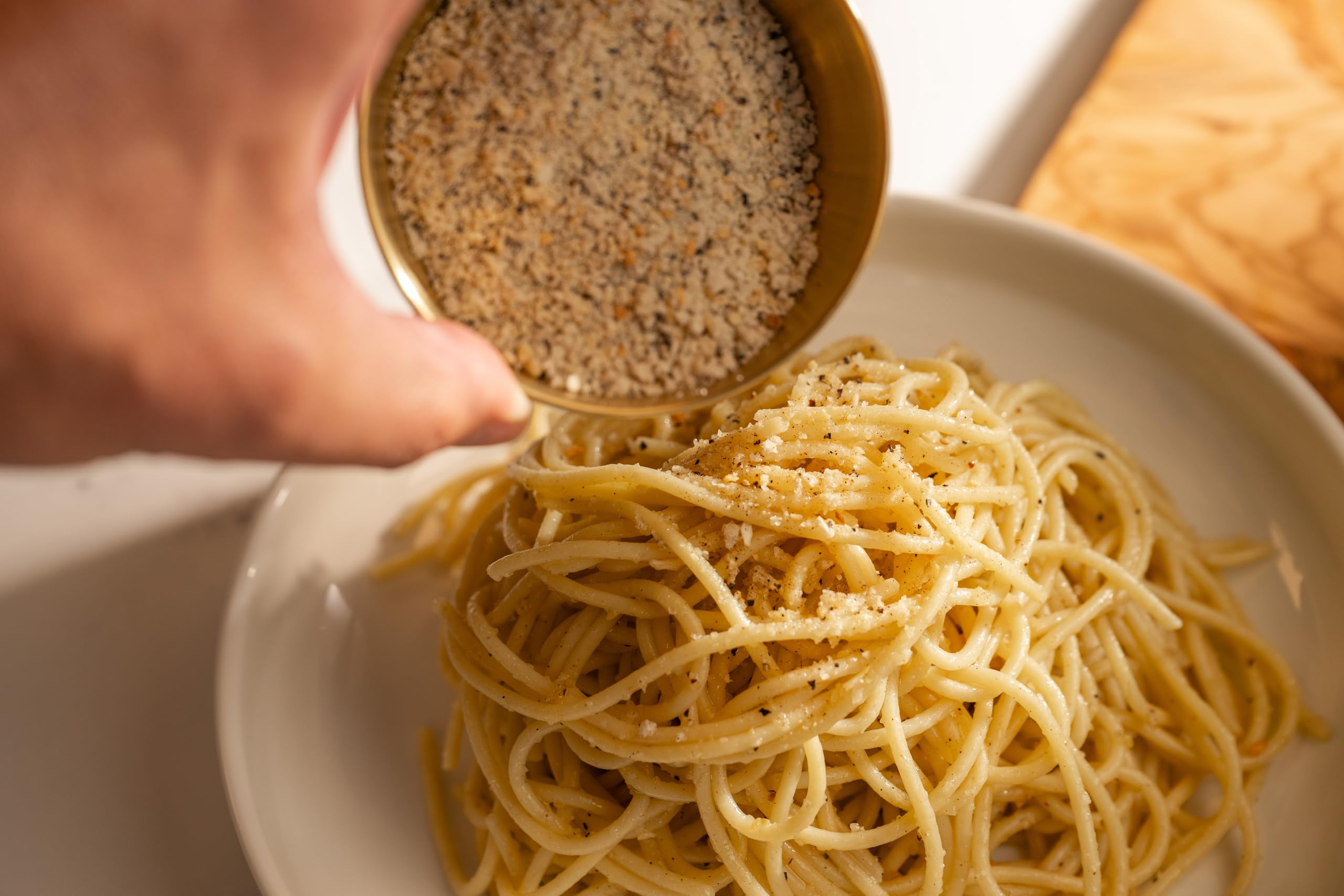 Olde Thompson Cacio E Pepe Crunch on roasted vegetables for depth