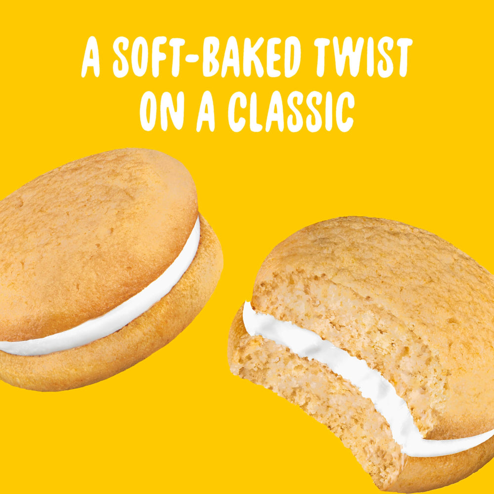 Packaging variation image of OREO Golden Cakesters.