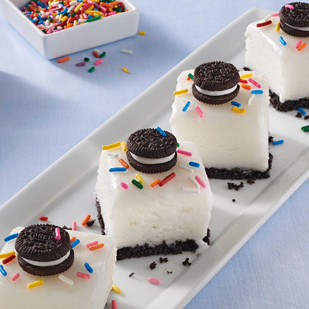 OREO Minis packaging variation shown, great for gifting.