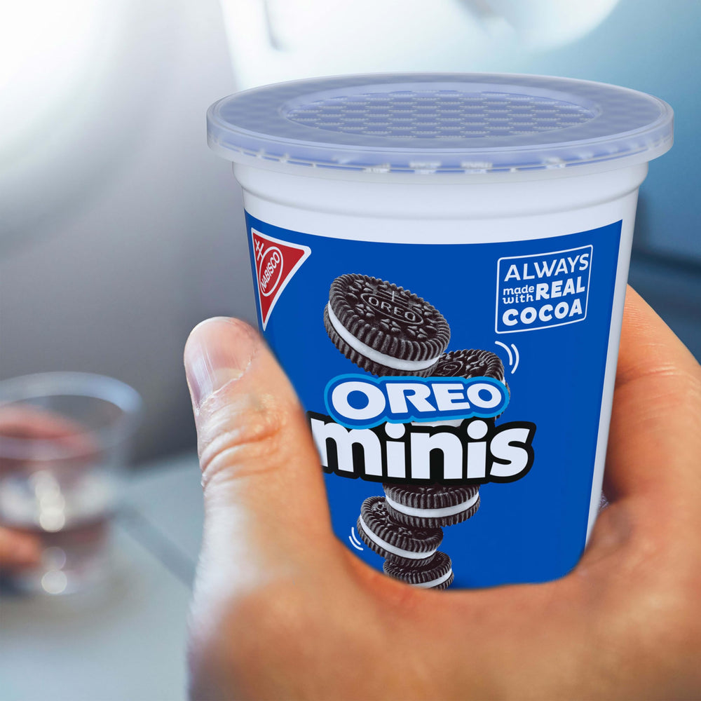 OREO Minis lunchbox snack cups, easy to pack for school
